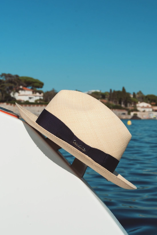 Feadship - Visualizing a true love brand