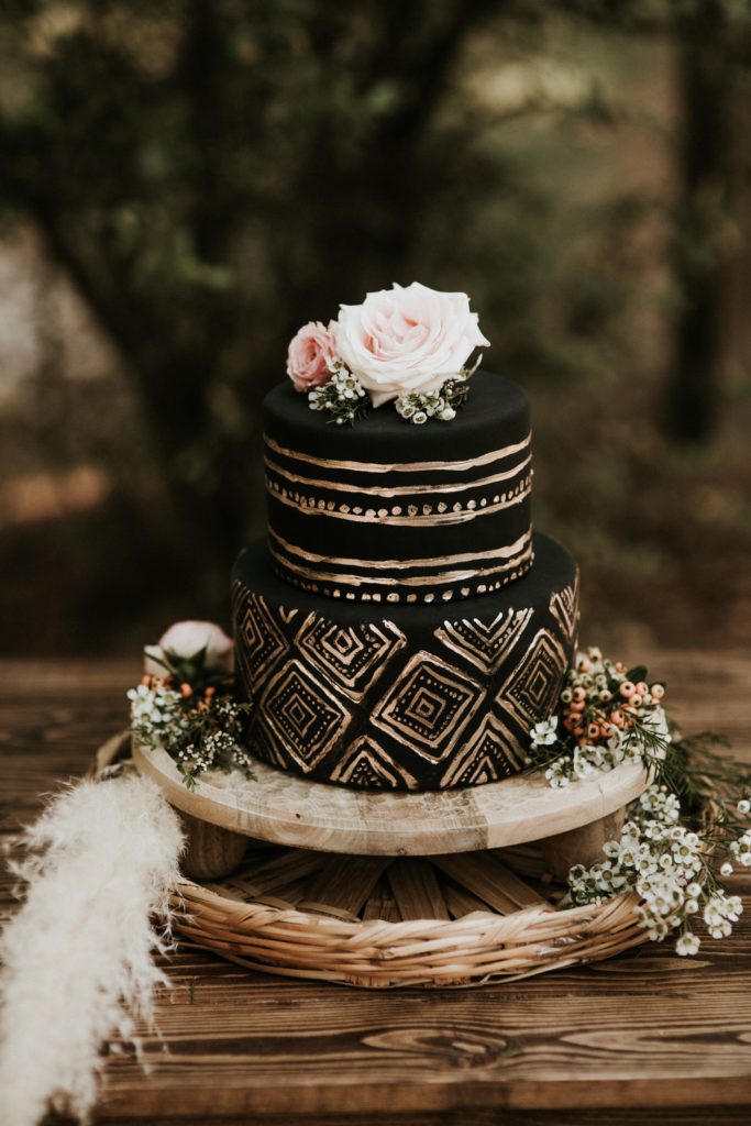geometric wedding cake