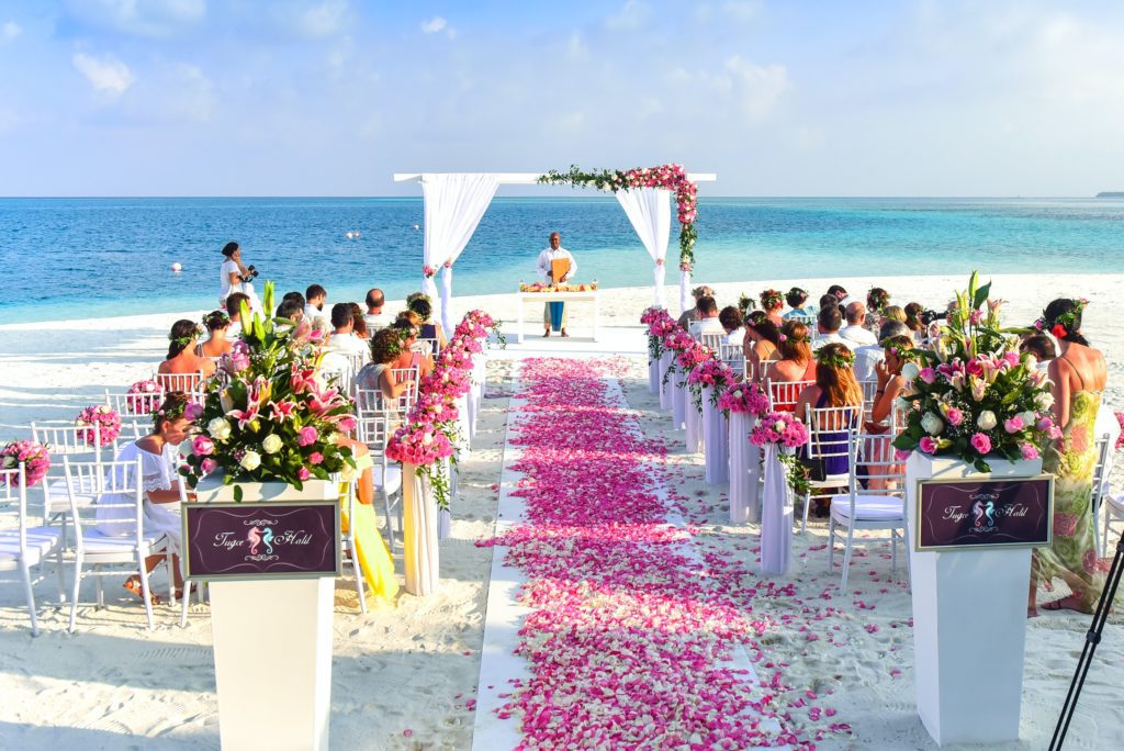 destination wedding marriage ceremony