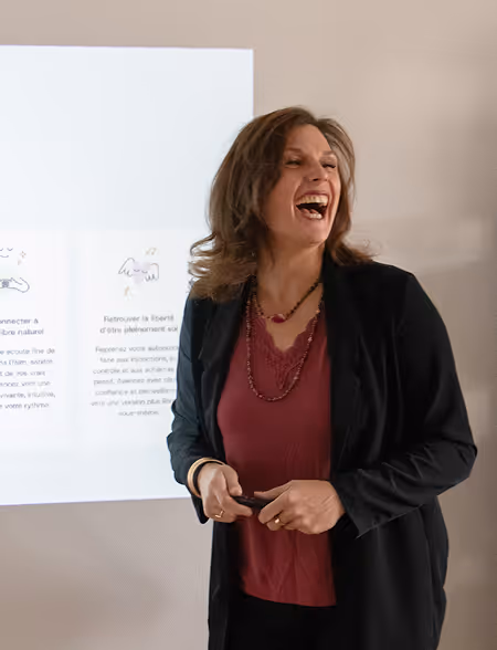 Conférence animée par une coach neuro comportementaliste en nutrition