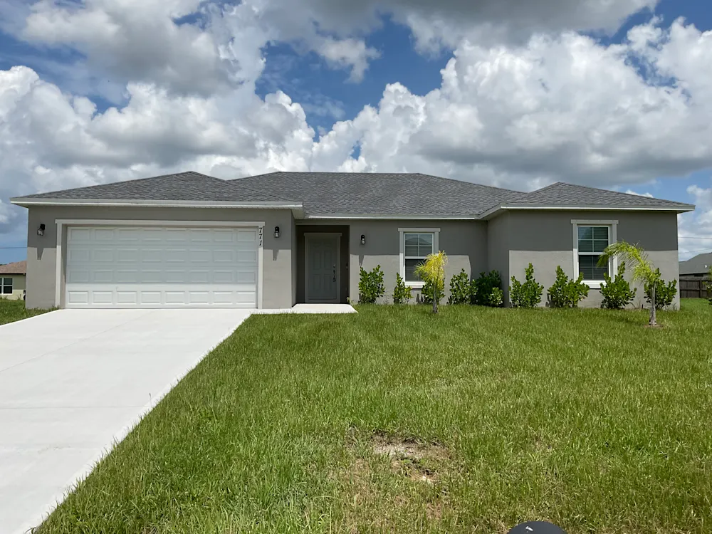 1302 Packer RD SE, Palm Bay
