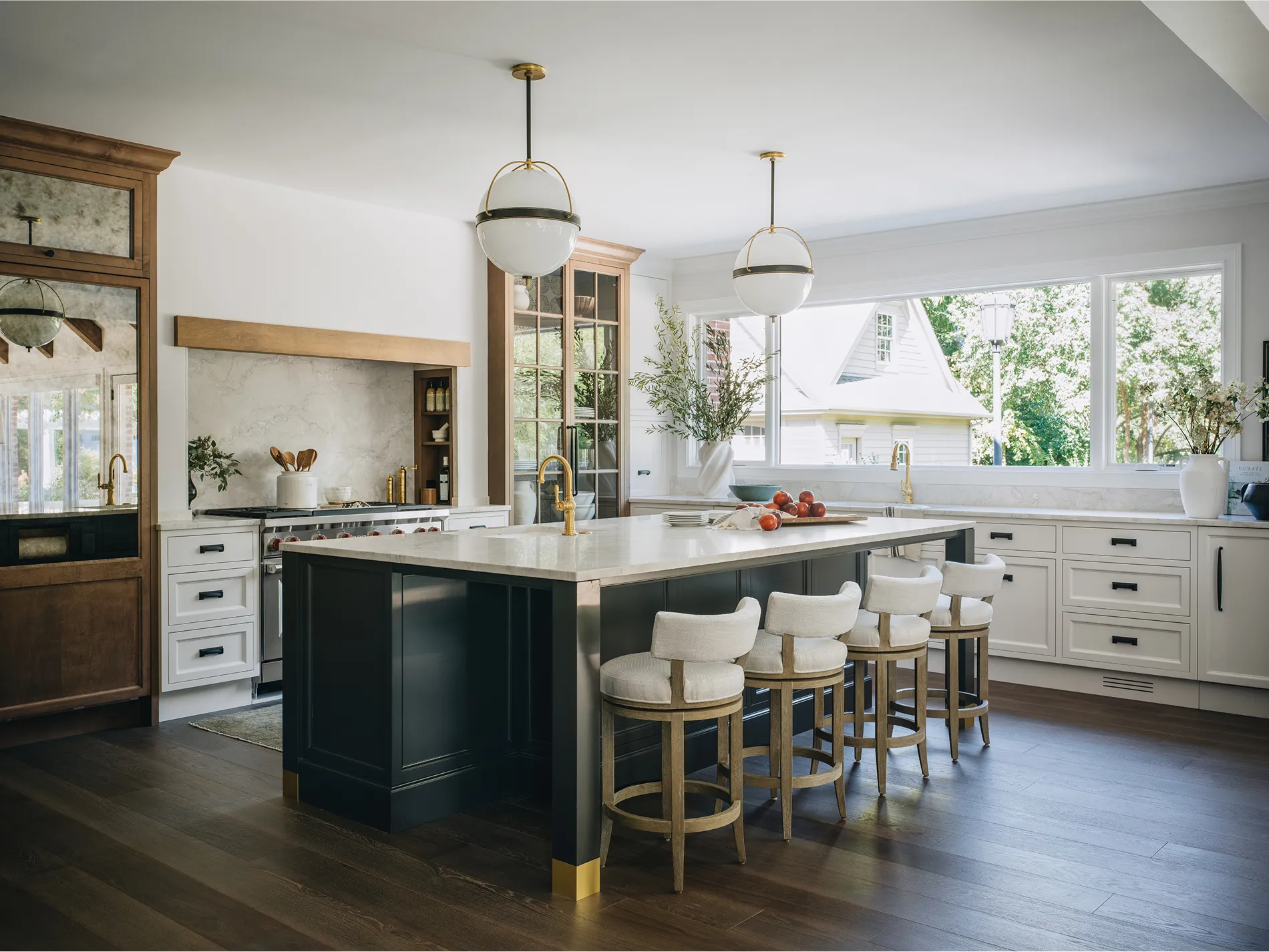 Luxurious kitchen with hardwood floors