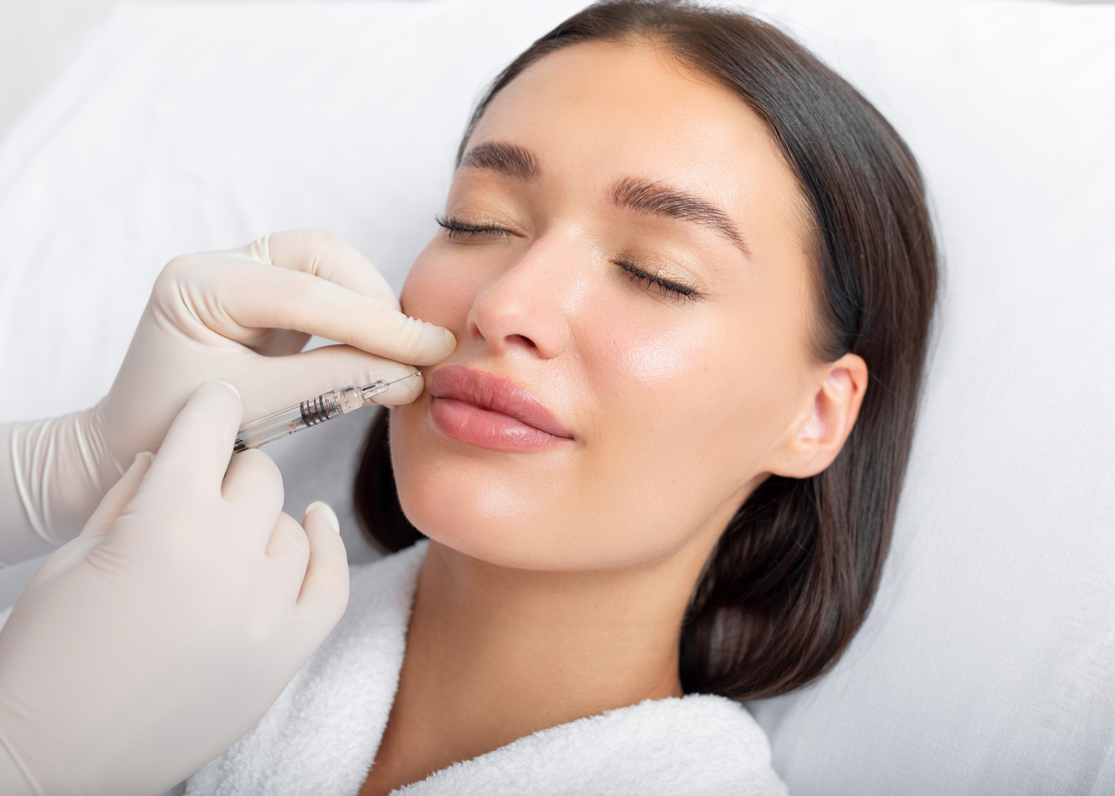 A woman getting Juvéderm