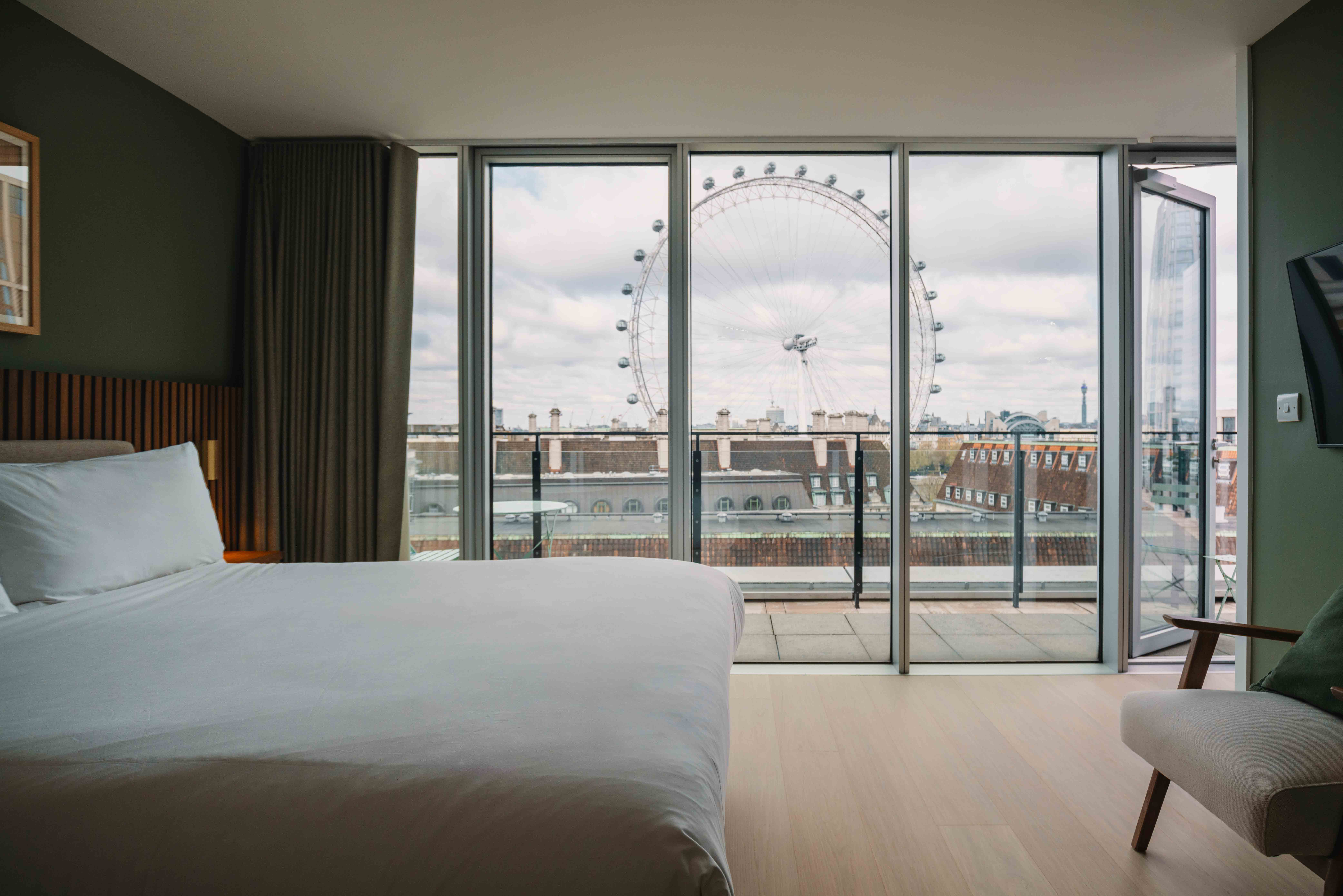 Top Serviced Apartment London Options