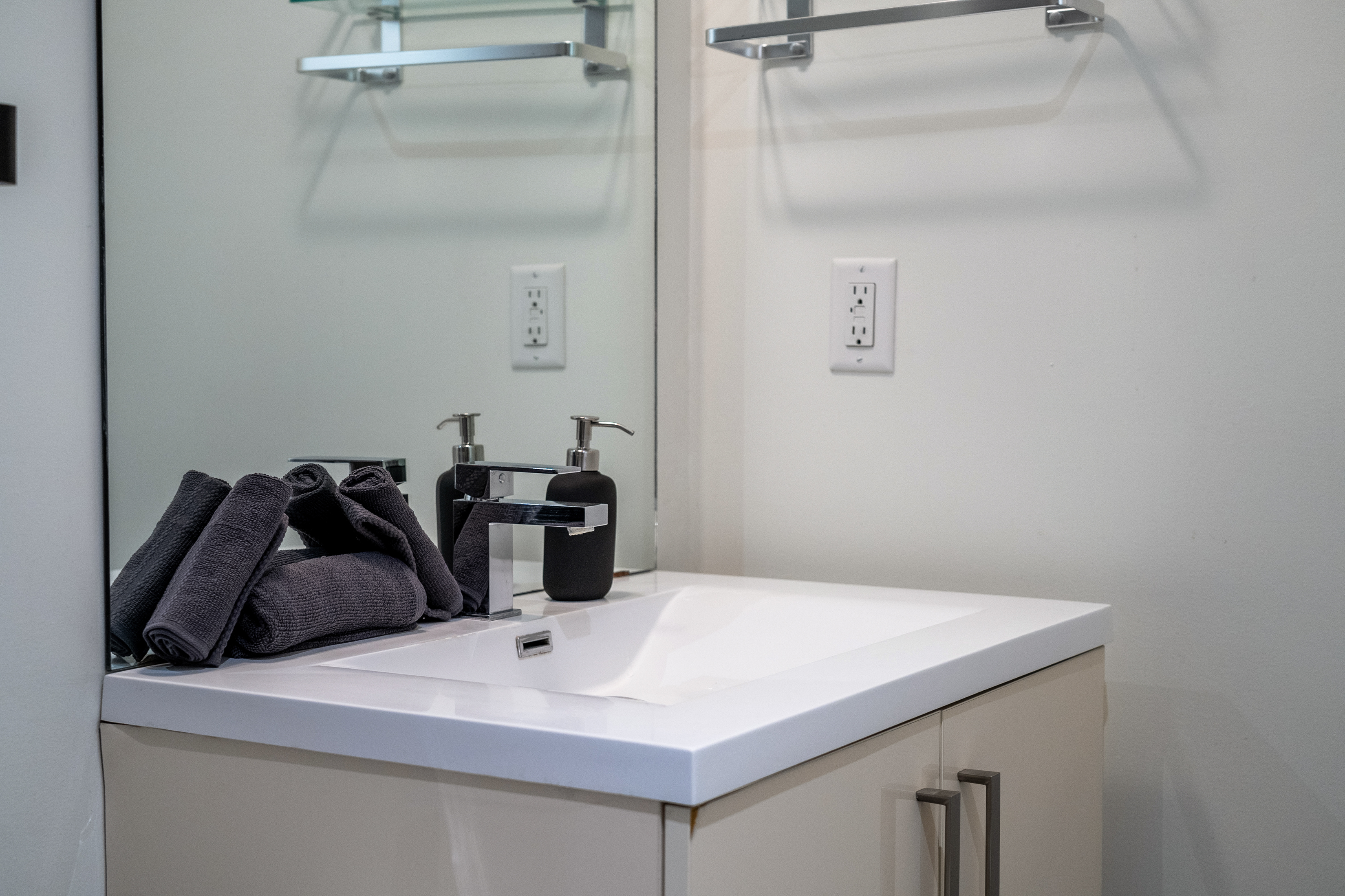 image of group volunteering (for a church & cathedral)