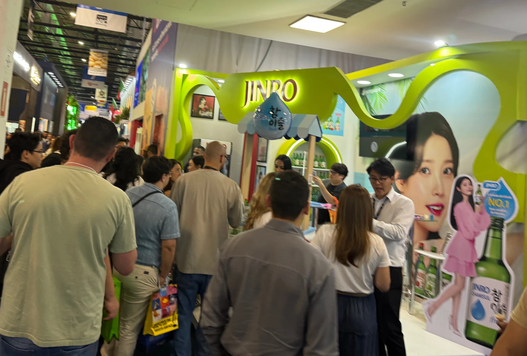 Crowd at the JINRO booth.
