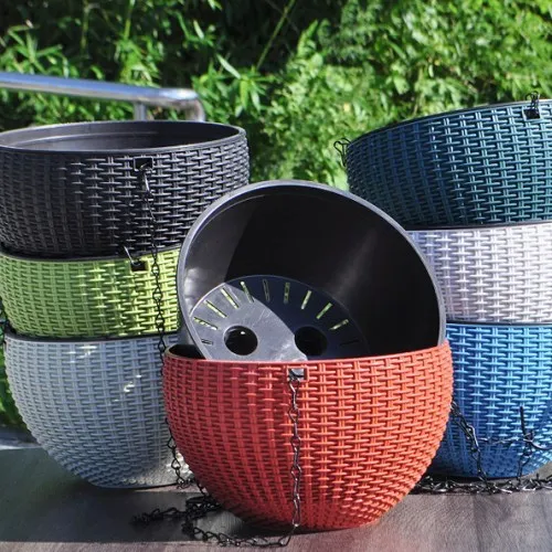 self watering planter color overview