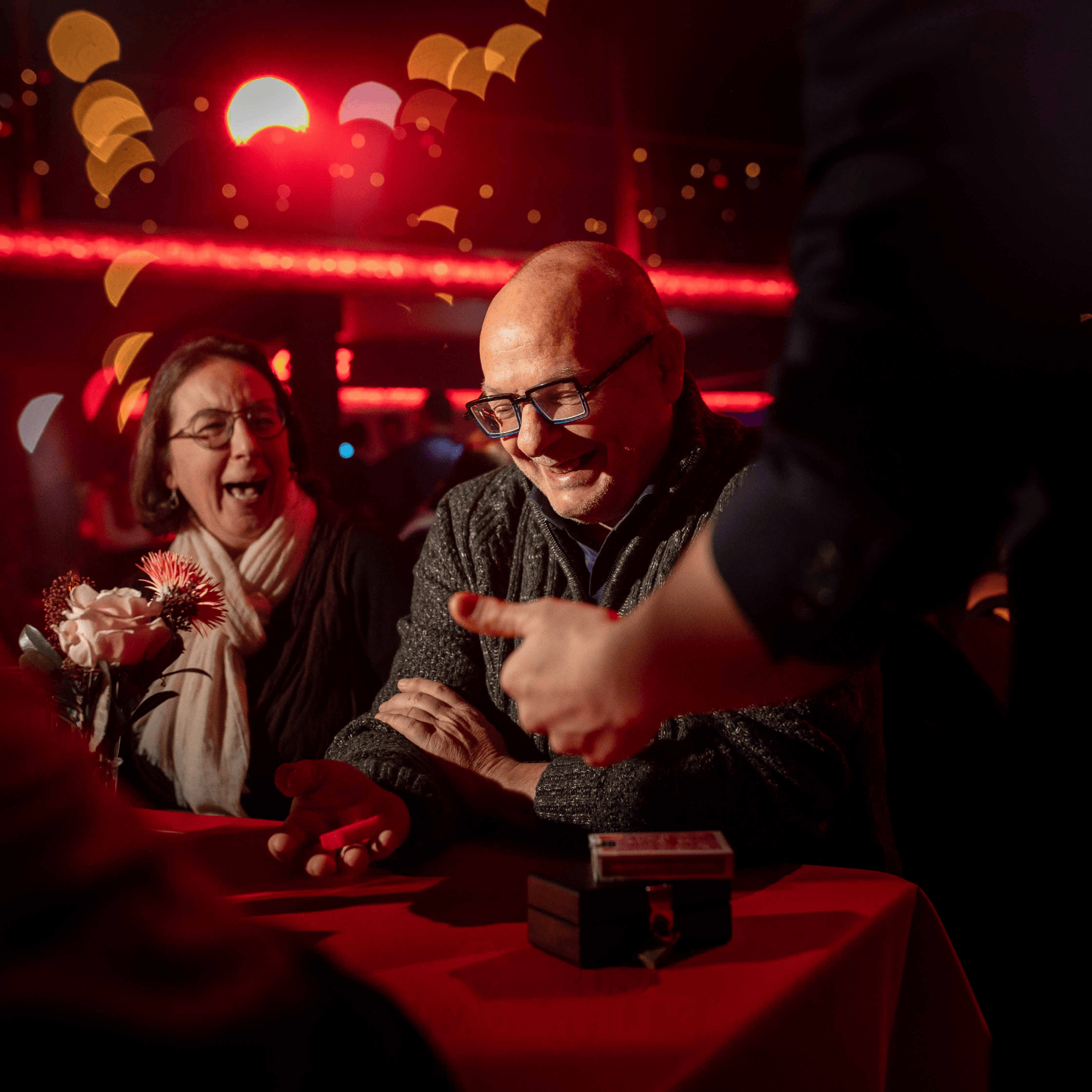 Jonas De Bruyn tafelgoochelen avondshow