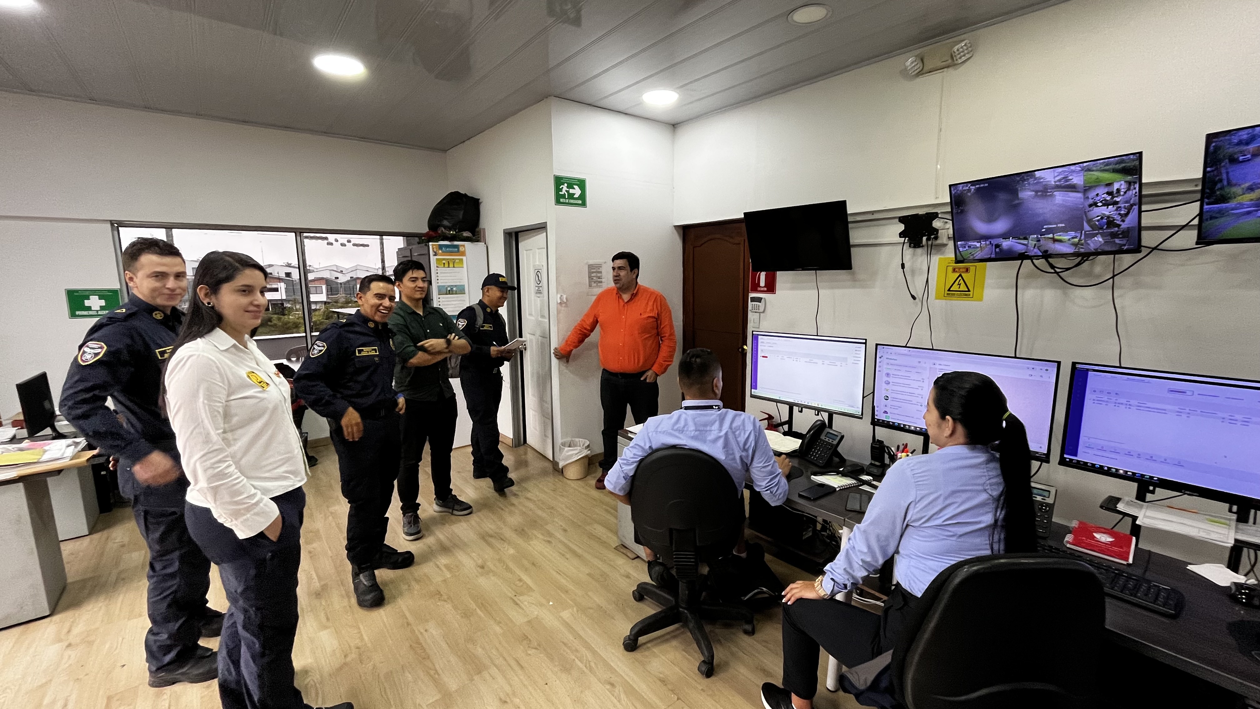 Adecuación Estación de Bomberos · Viva Cerritos