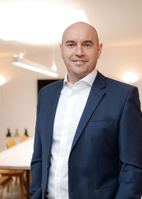 Andreas Keuthen, Diplom-Sachverständiger (DIA) für die Bewertung von bebauten und unbebauten Grundstücken, für Mieten und Pachten