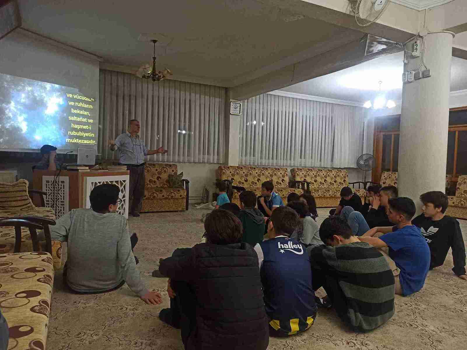 [background image] toythemed display (for a toys & game store)