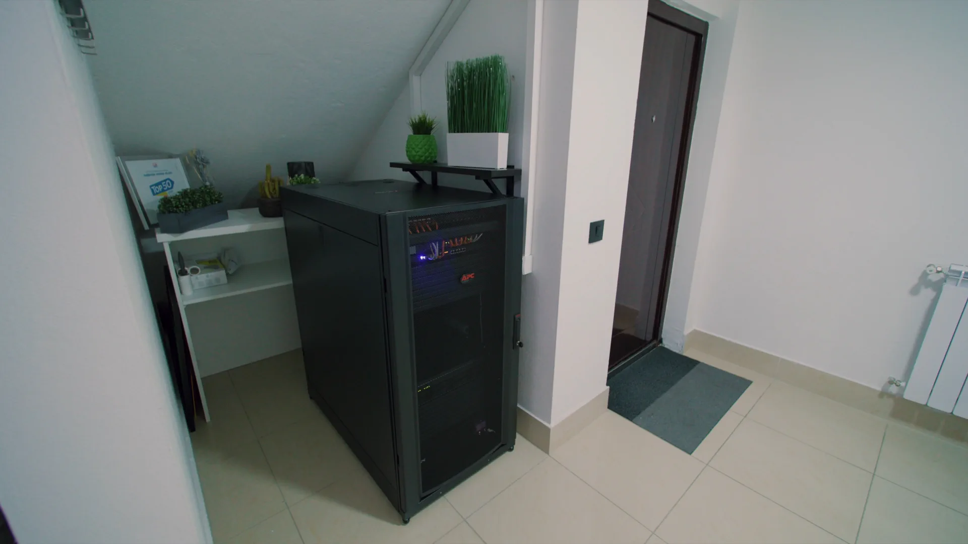 APC server enclosure