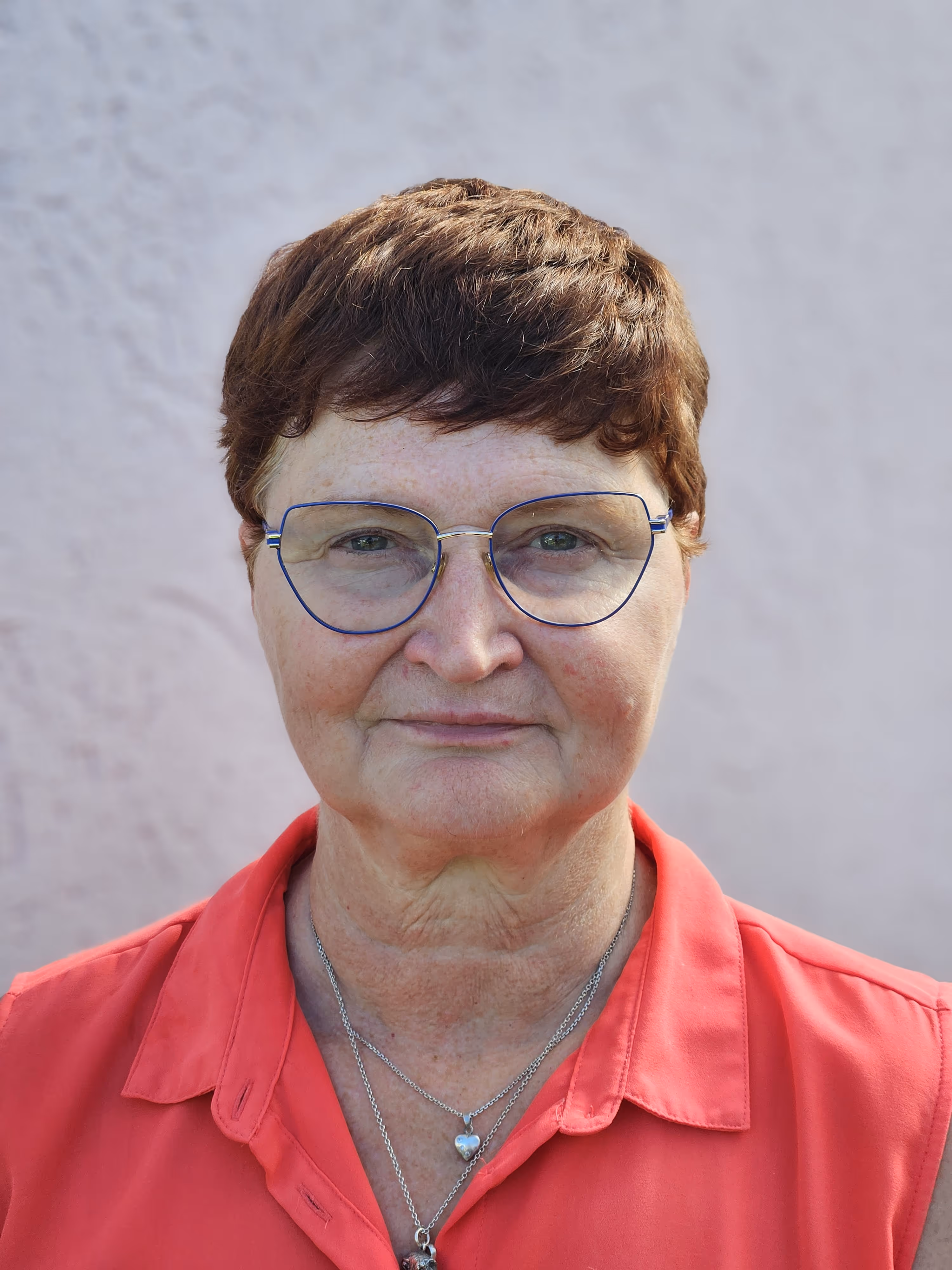 Portrait der Geschäftsführerin und Inhaberin Astrid Lesny