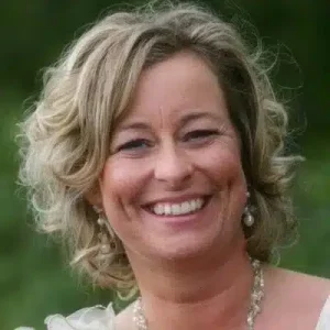 Ann De Biscschop, Community Manager Cronos ESG