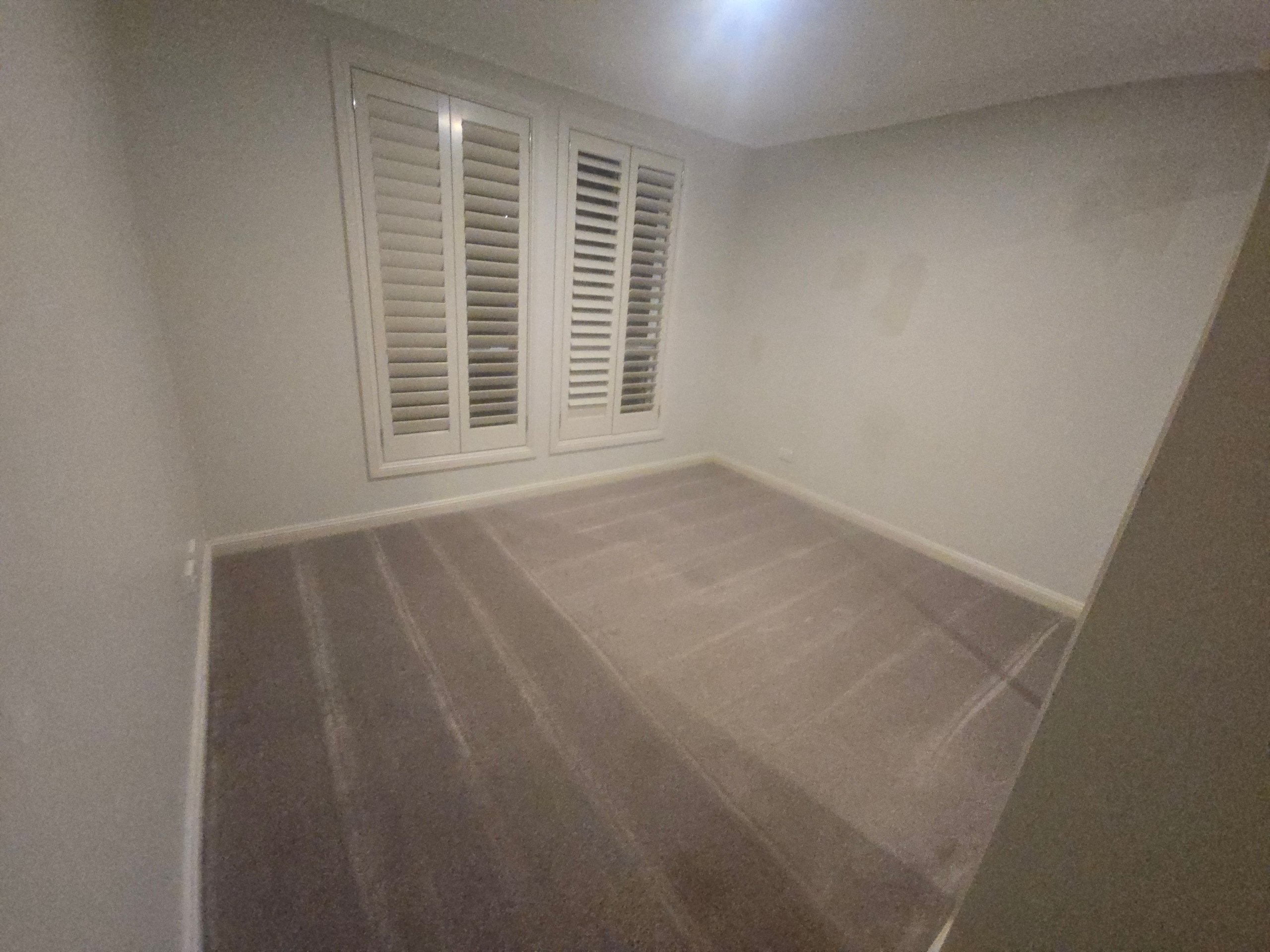Rental end of tenancy clean - Spotless Interior Cleaning, carpets steam cleaned, walls wiped. Baulkham Hill and Castle Hill.