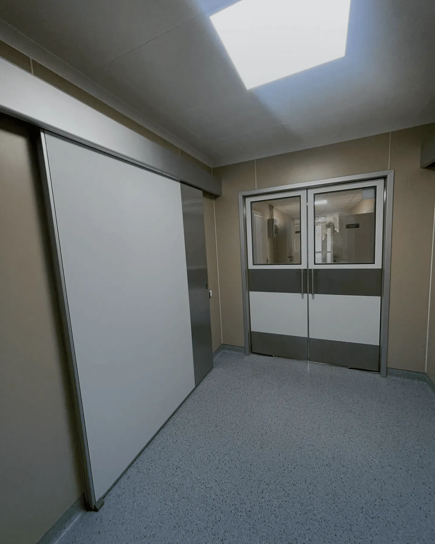 Двері автоматичні для госпіталів, лікарень, чистих приміщень | Hospital Room