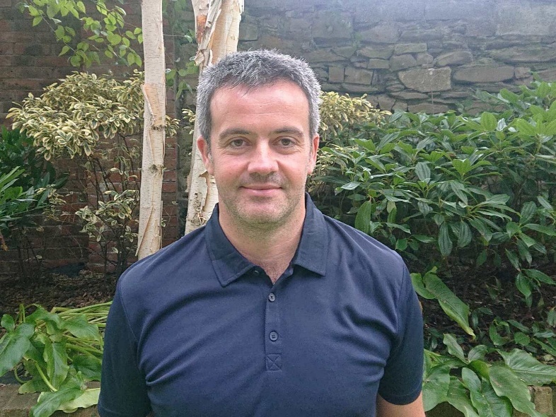 Dualta Roughneen, CEO of CBM Ireland, on a field visit