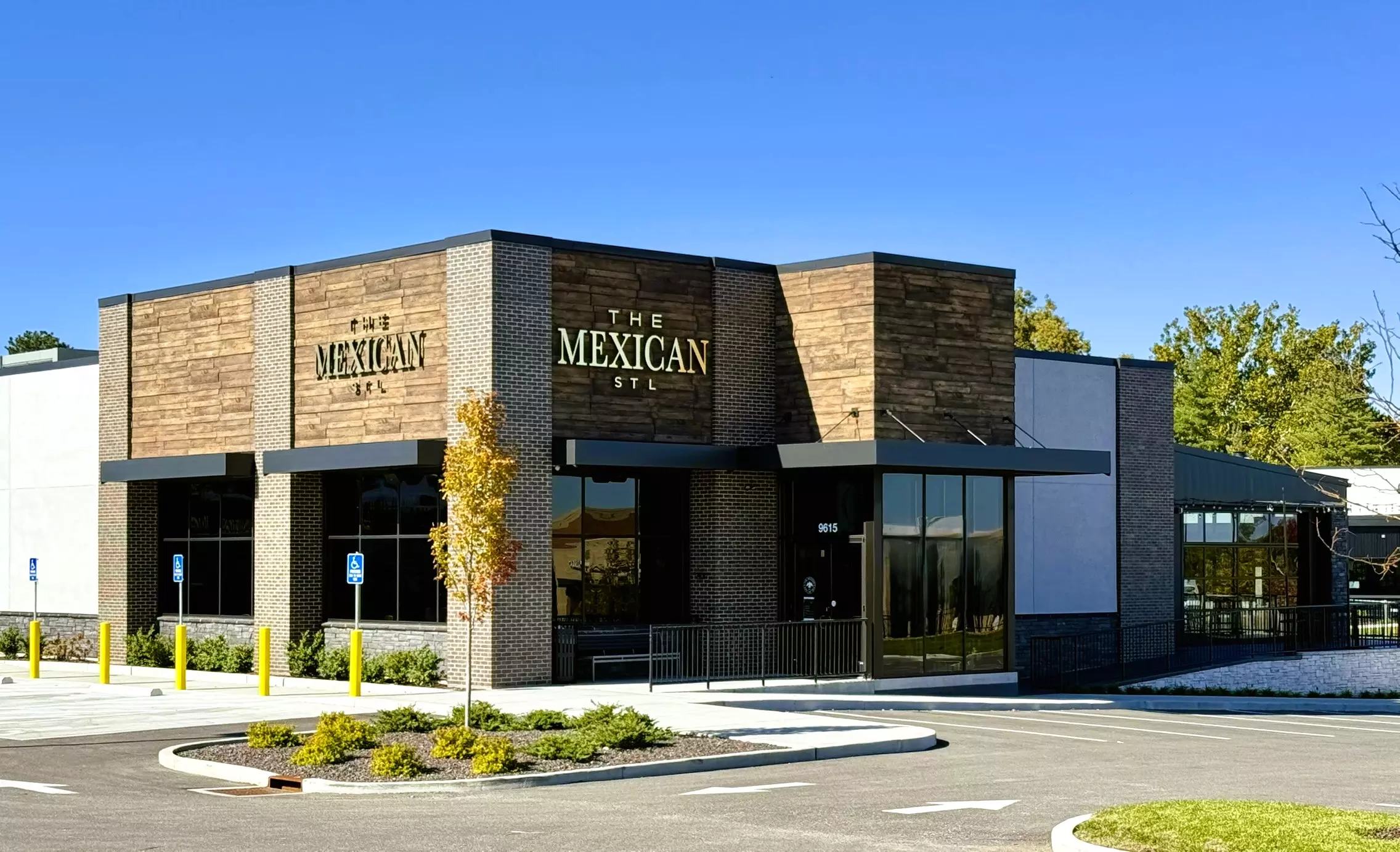 Restaurants & Hospitality