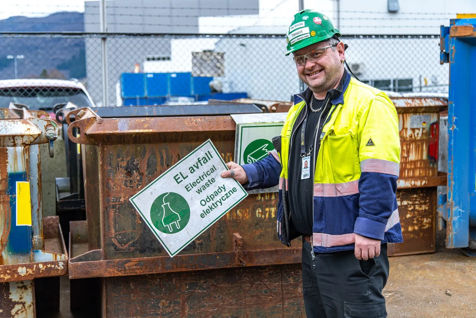 Ansatt med resirkulering skilt