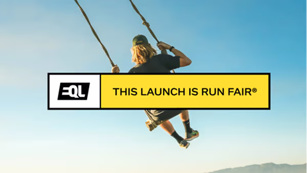 Run Fair man on swing - 600px
