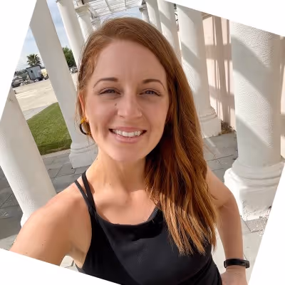 profile image of Mackenzie Mason