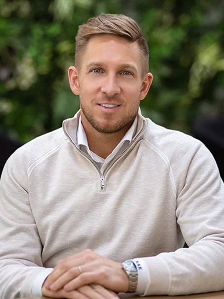 Nicholas Eggert Headshot