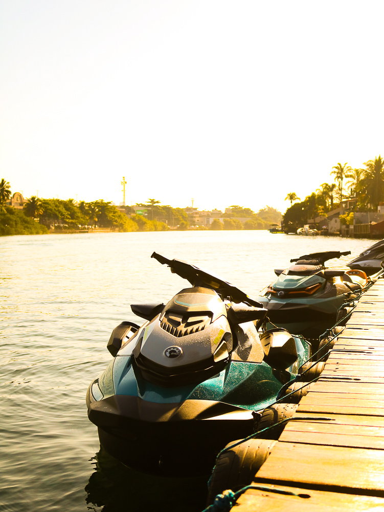 Guardaria de Jet Ski