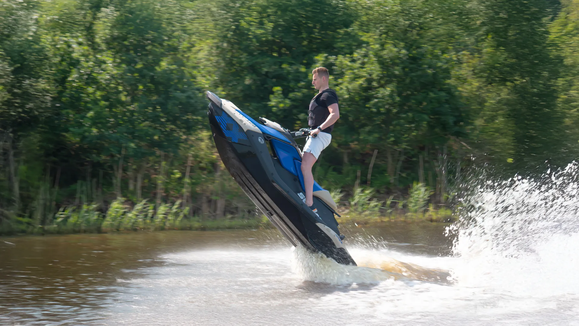Sea-Doo Spark Trixx 1up 90 waterscooter bij BOWT Watersport, de Sea-Doo dealer voor Noord-Nederland: Friesland, Groningen en Drenthe