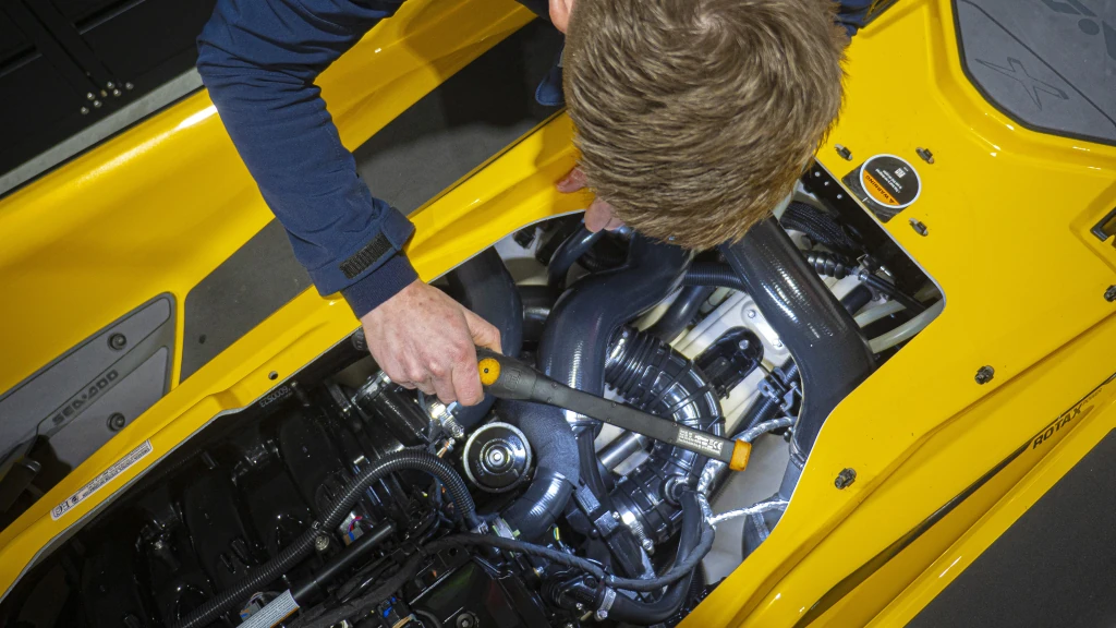 Sea-Doo waterscooter supercharger onderhoud, bij BOWT Watersport