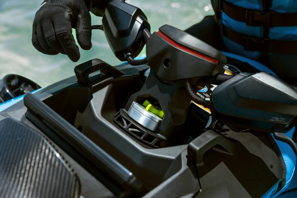 Sea-Doo RXP-X RS 325 in Gulfstream Blue