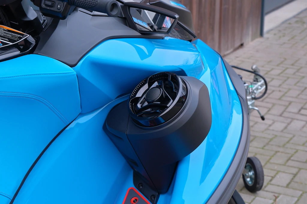 Sea-Doo RXP-X RS 325 audio