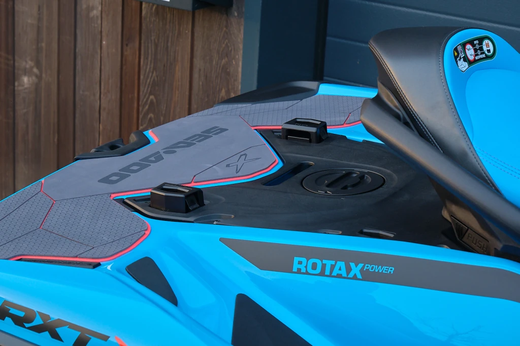 Sea-Doo RXT-X RS 325 waterscooter LinQ