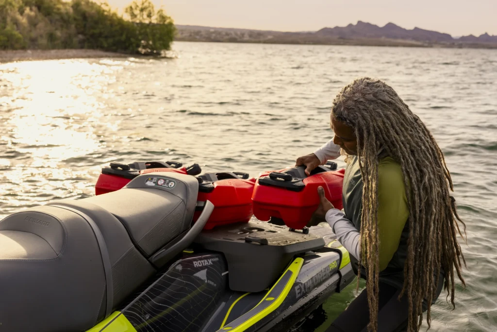 Sea-Doo Explorer Pro 170 en 230 waterscooter multibagagerek