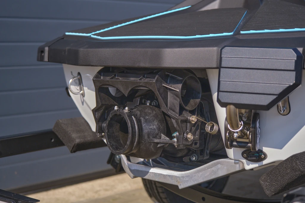 Yamaha JetBlaster DLX (Deluxe) waterscooter bij officiele Yamaha Waverunner Dealer: BOWT Watersport