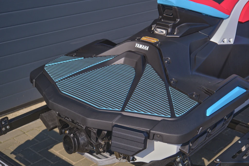 Yamaha JetBlaster DLX (Deluxe) waterscooter bij officiele Yamaha Waverunner Dealer: BOWT Watersport