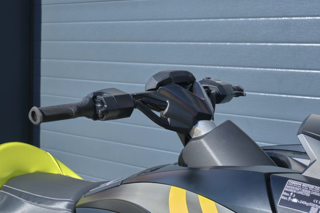 Yamaha Waverunner GP HO waterscooter bij BOWT