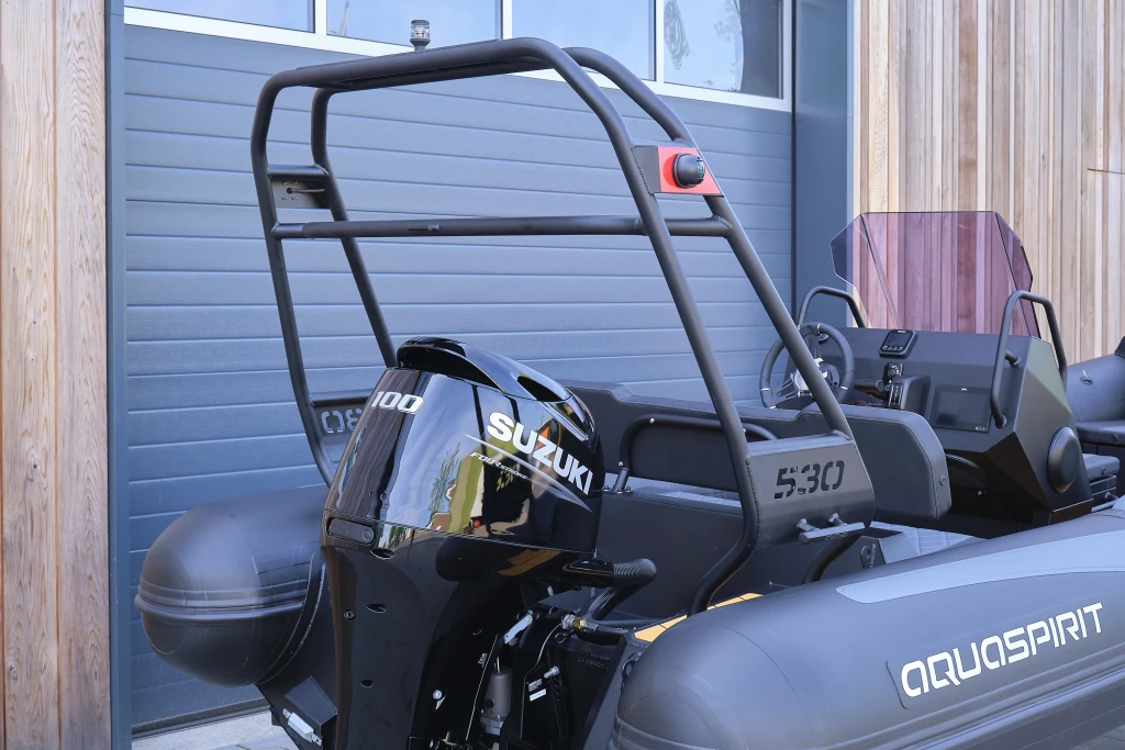 AQUASPIRIT S530 robuust en luxe aluminium RIB/rubberboot met 100 pk, te koop bij de RIB-specialist: BOWT Watersport