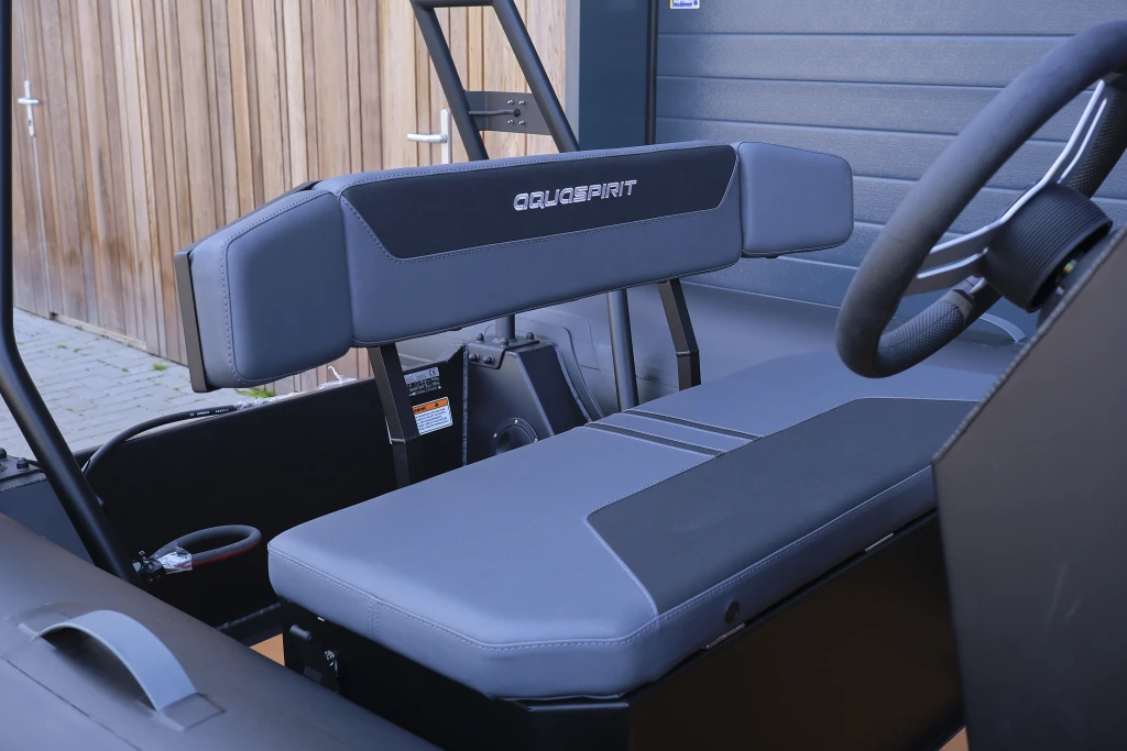 AQUASPIRIT S450C compacte en veelzijdige aluminium RIB/rubberboot van 4.5 meter met maximaal 75 pk, te koop bij de RIB specialist BOWT Watersport