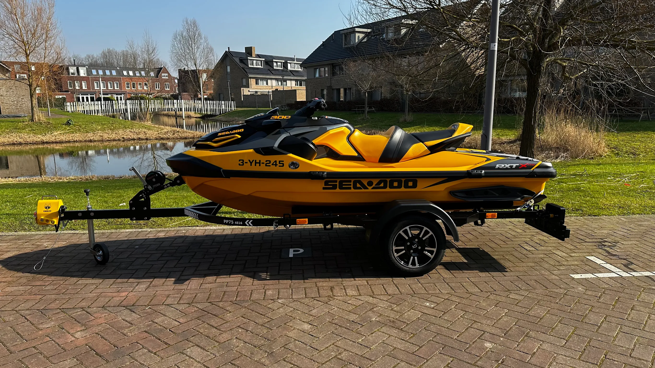 Sea-Doo RXT 300 waterscooter