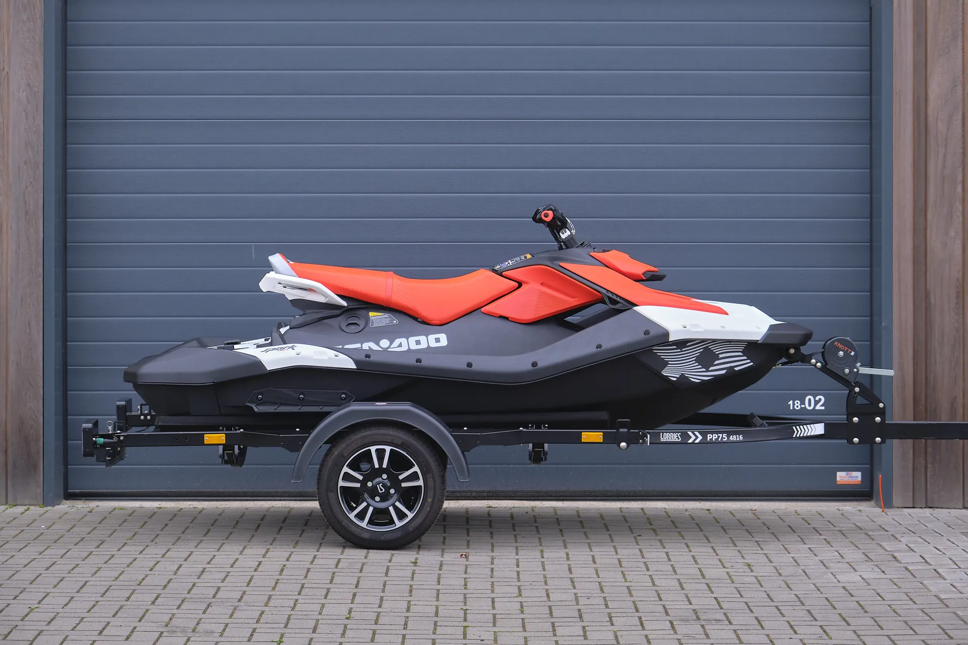 Sea-Doo Spark Trixx 3up waterscooter bij BOWT Watersport, officieel Sea-Doo dealer