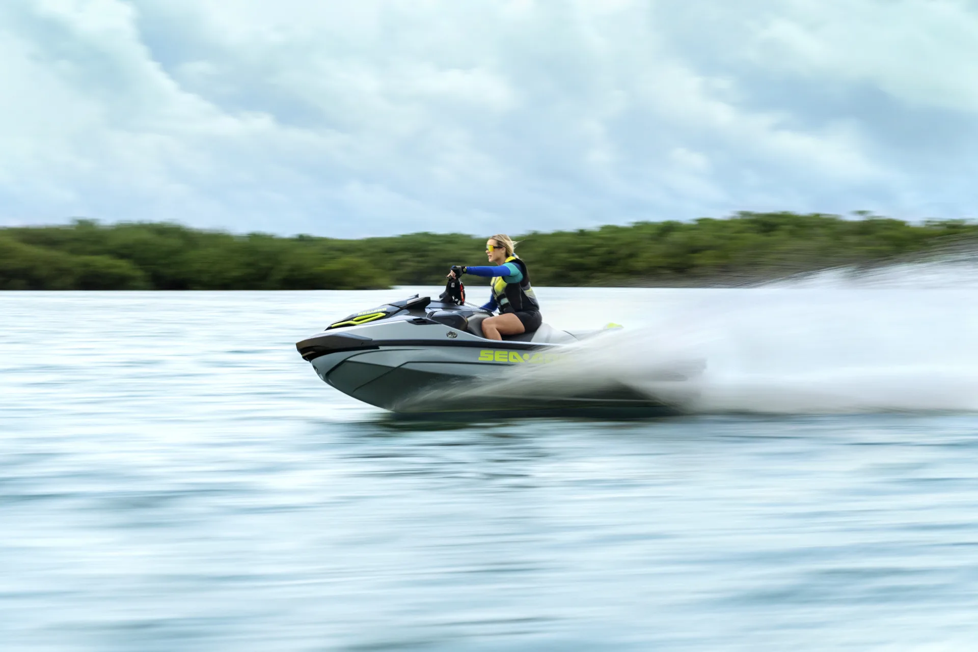 Sea-Doo RXT-X RS 325 waterscooter bij BOWT