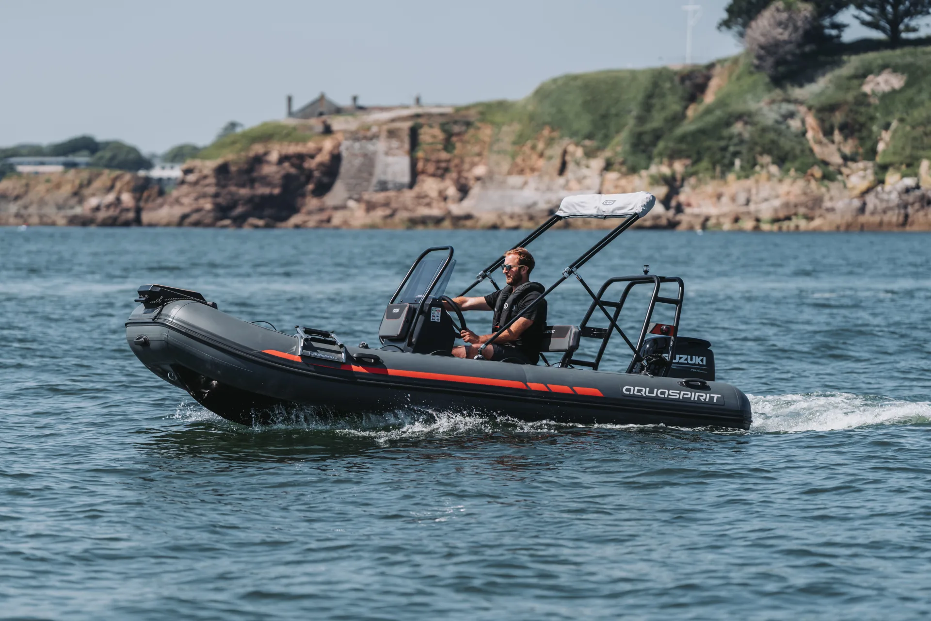 AQUASPIRIT S450C compacte en veelzijdige aluminium RIB/rubberboot van 4.5 meter met maximaal 75 pk, te koop bij de RIB specialist BOWT Watersport