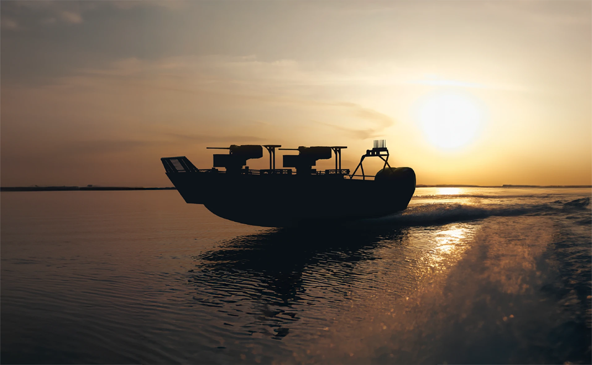 Heavy-duty aluminium werkboten van AQUASPIRIT uitgerust met USV unmanned surface vessel technologie