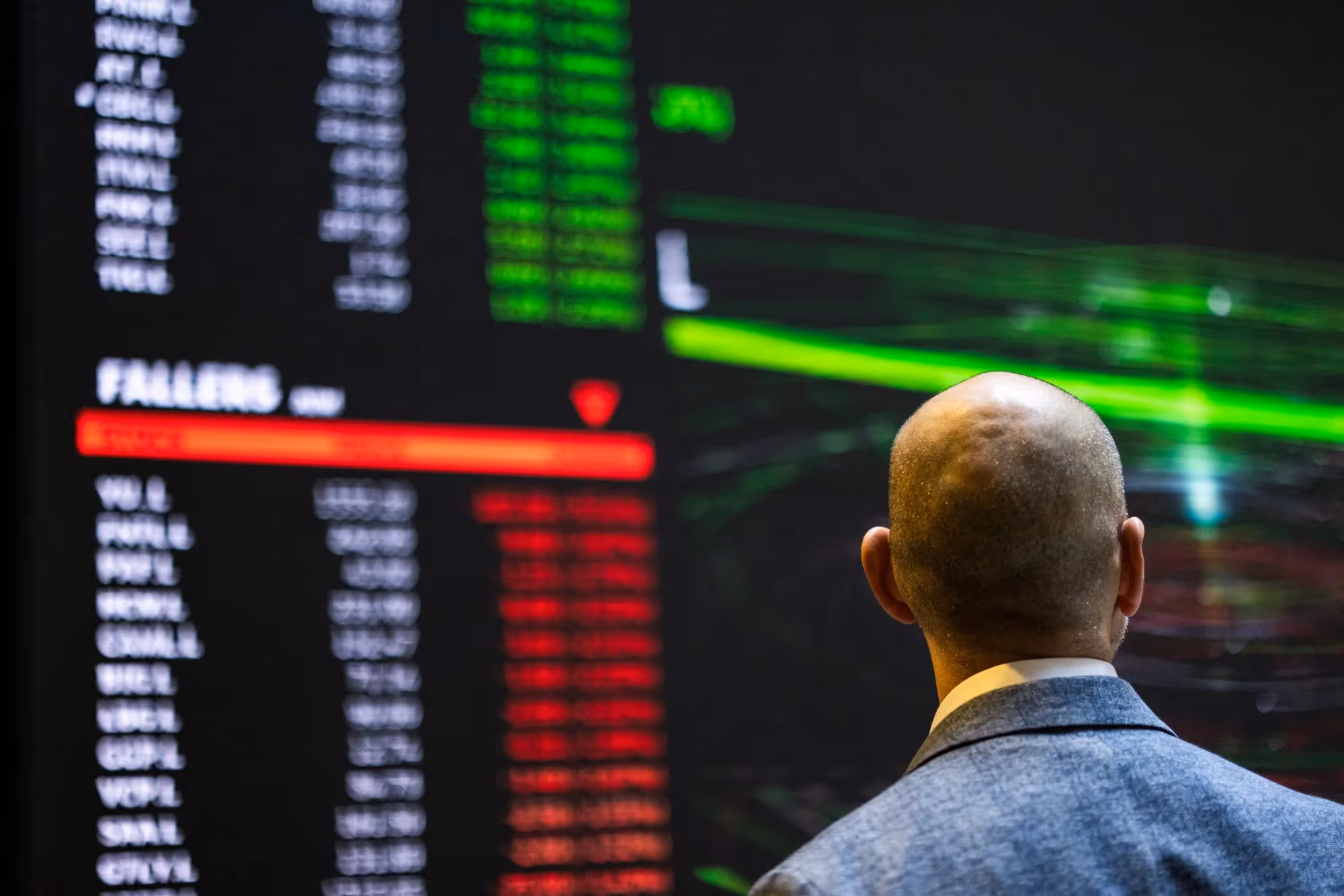 How Much Money Do You Need to Start Trading Stocks (Guide)