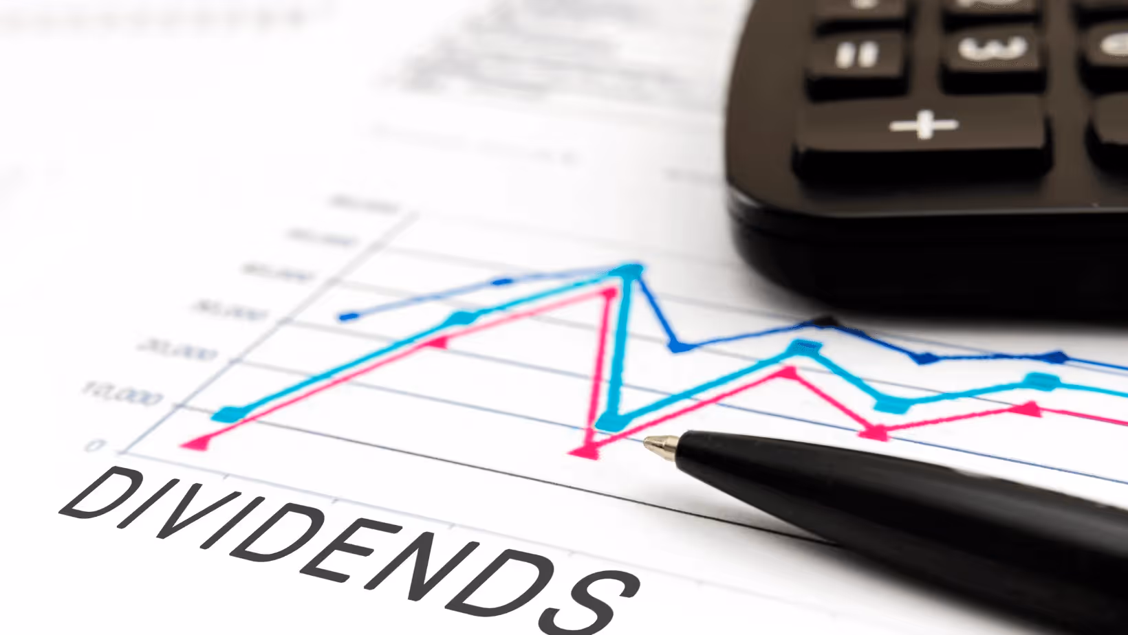  Financial chart showing dividend investment data - What are REIT Dividends