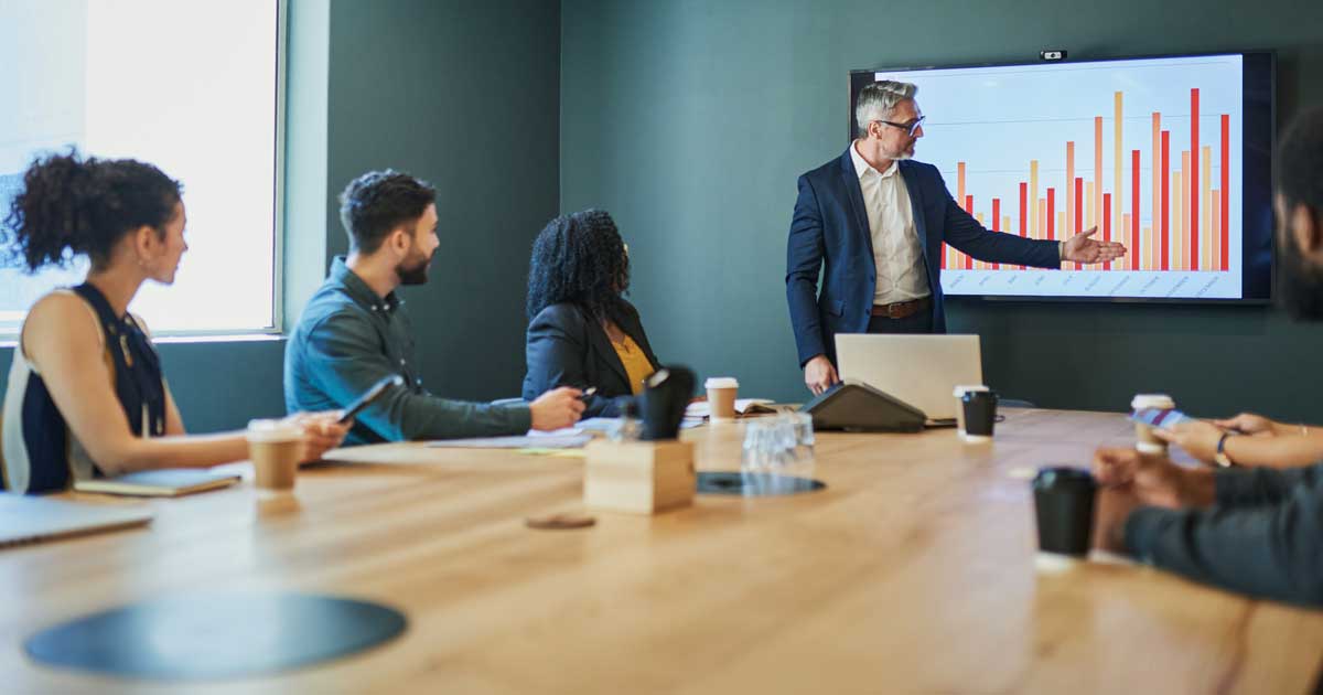 Boost revenue with upselling & cross selling. Discover key differences, proven tactics, and best practices to delight customers & maximize profits now!