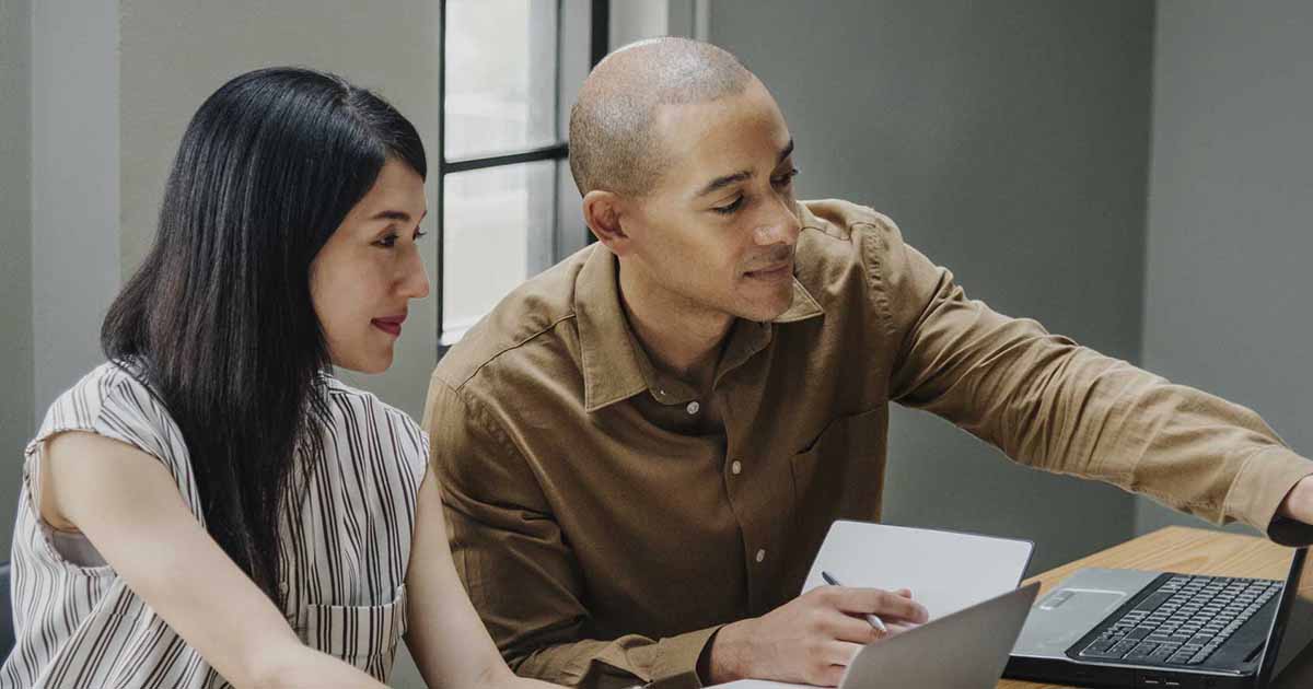 We talk to engineering teams all the time and we are of course engineers ourselves. Here at Nalpeiron, directly from the technical perspective we engage with companies looking to use Zentitle very early on. 