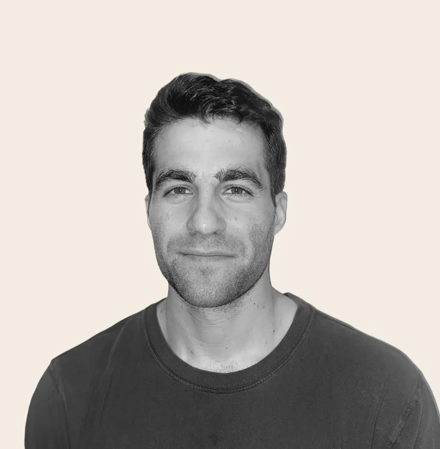 Avi Chad-Friedman Kintow