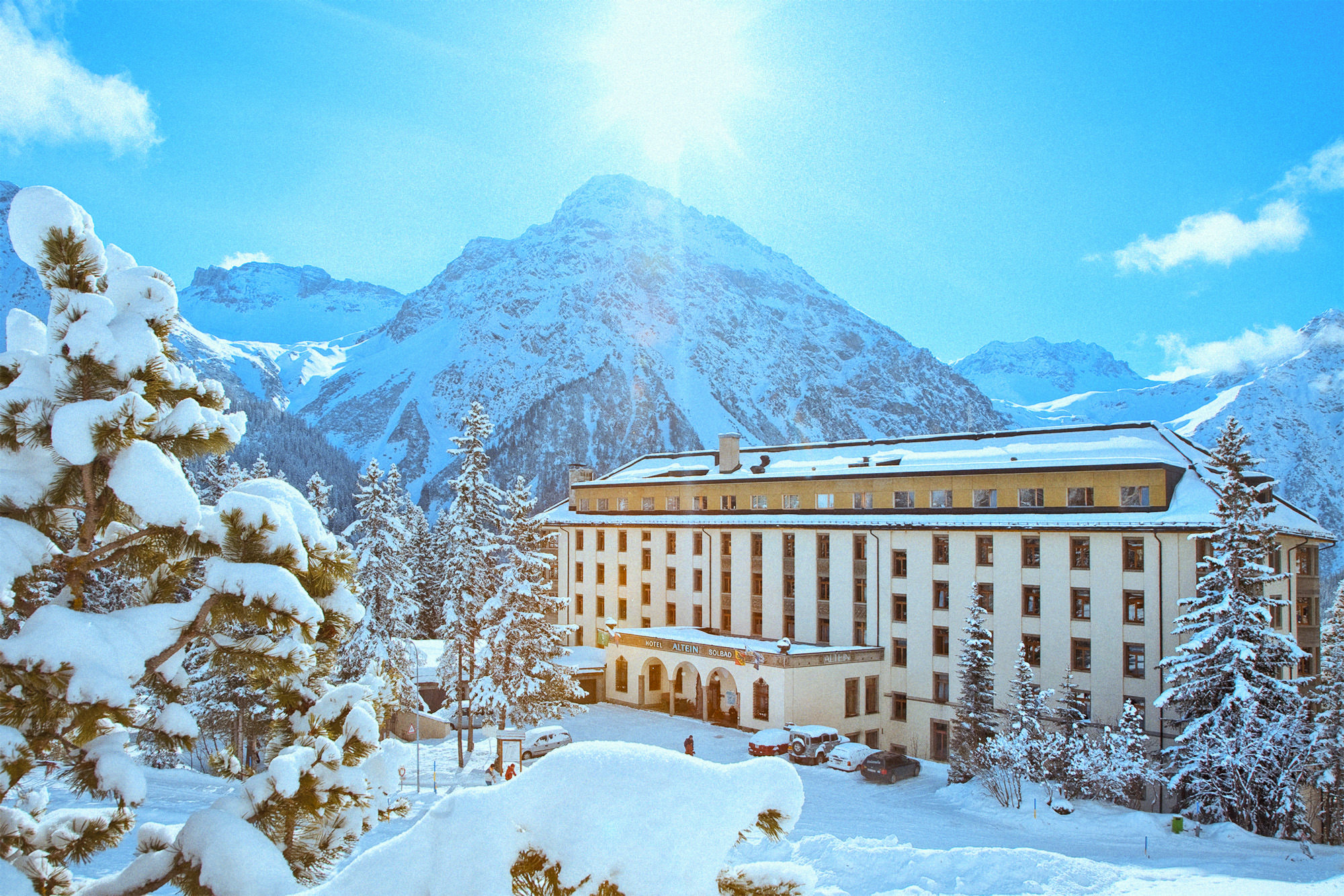 Hôtel de charme dans les Alpes suisses enneigées – escapade romantique et hivernale Smartbox Signature