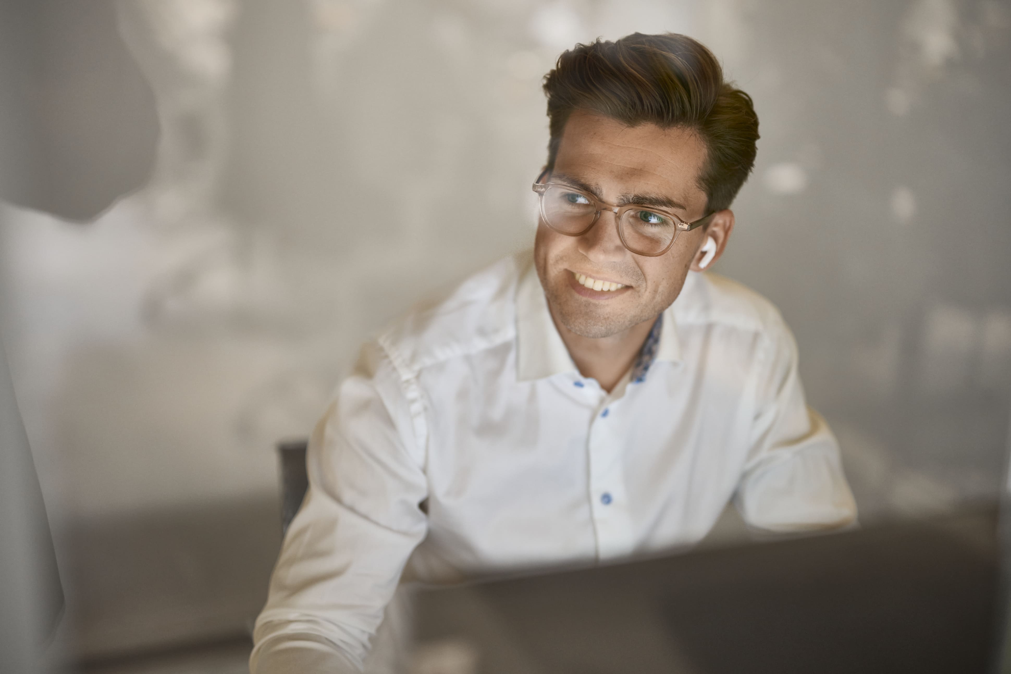 Sådan bruger B2B-salgsteams AI til at generere mere pipeline